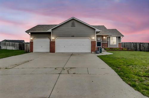 232 N Salt Crk Ct, Clearwater, KS, 67026-7839 | Card Image