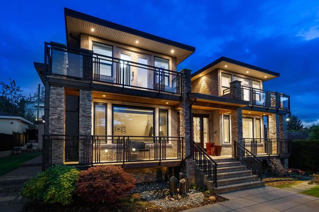 7120 Ridge Drive, House other with 8 bedrooms, 6 bathrooms and 5 parking in Burnaby BC | Image 4