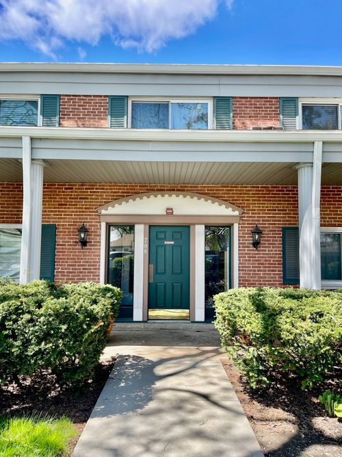 204-706 E Algonquin Rd, Arlington Heights, IL, 60005-4354 | Card Image