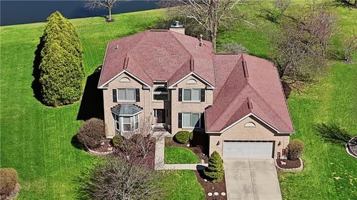365 Pond Meadows Ct, Washingtn Twp, OH, 45458-3277 | Card Image