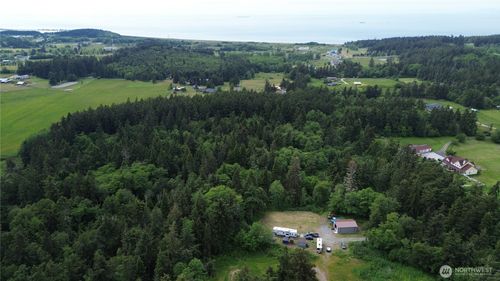 2999 Heller Rd, Oak Harbor, WA, 98277-9218 | Card Image