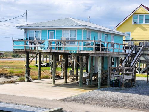 113 Gormley Ln, Grand Isle, LA, 70358-9643 | Card Image