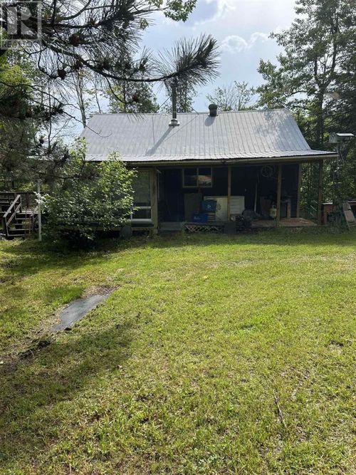 15 Magog Lake Rd, Blind River, ON, P0R | Card Image