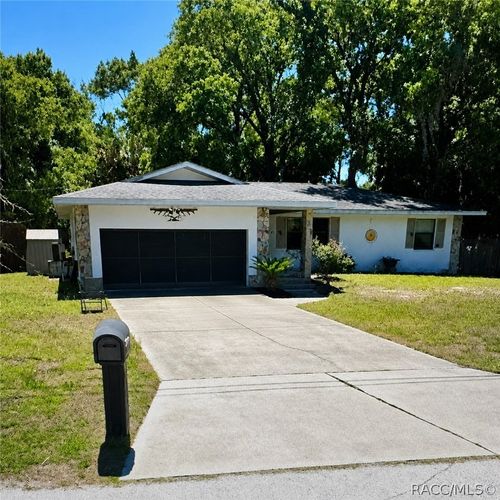 9584 W Plantation Ln, CRYSTAL RIVER, FL, 34429-2404 | Card Image