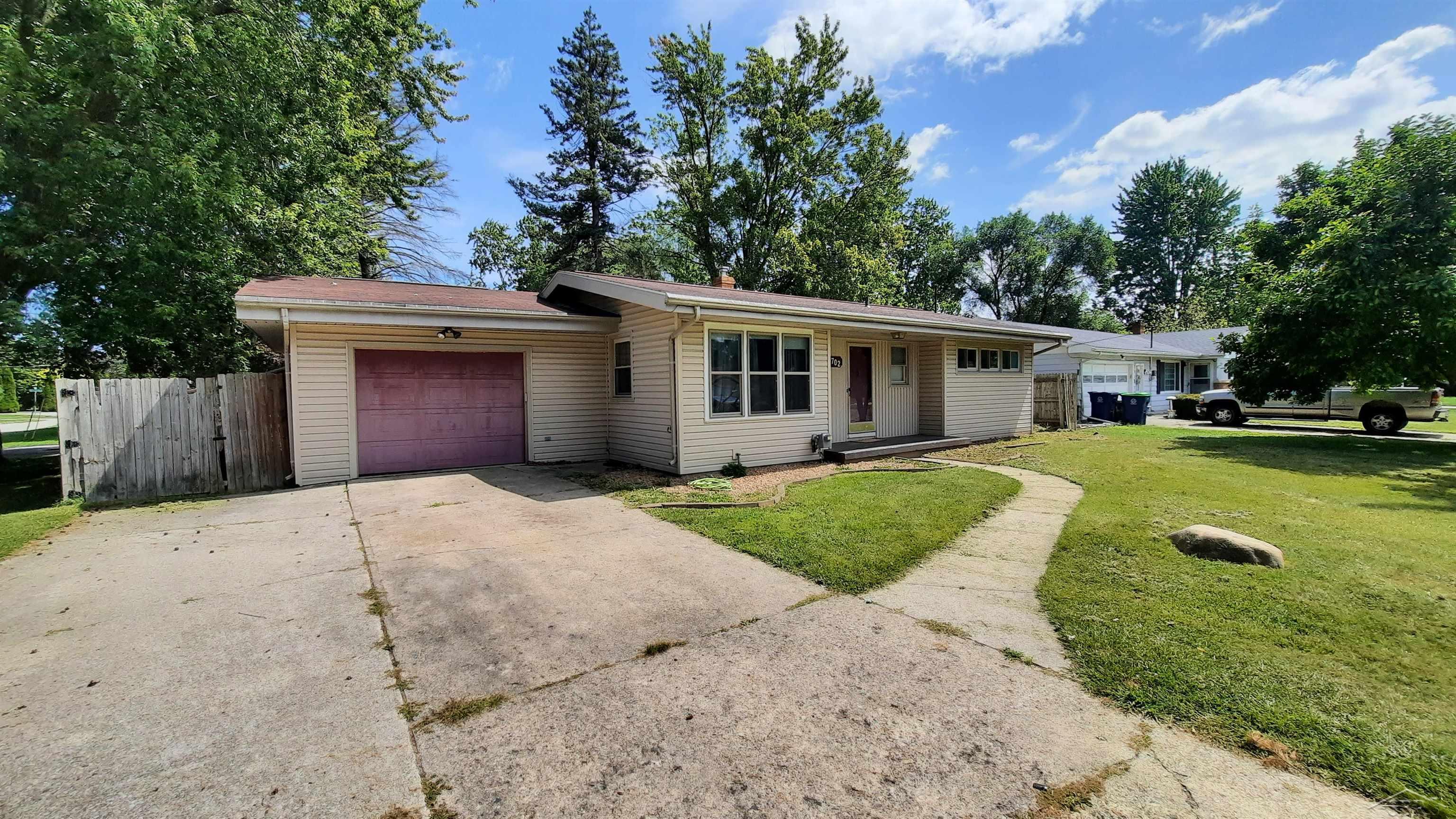 Kuhlman Dr, Saginaw, MI 48603