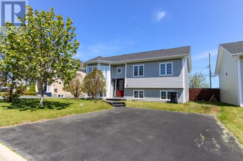 16 Tyrell Dr, Paradise, NL, A1L3Y8 | Card Image