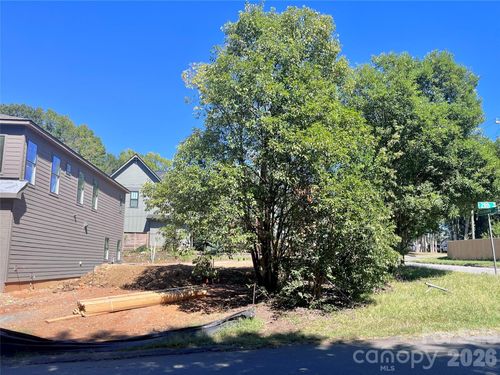 731 E 28th St, Charlotte, NC, 28205-1817 | Card Image