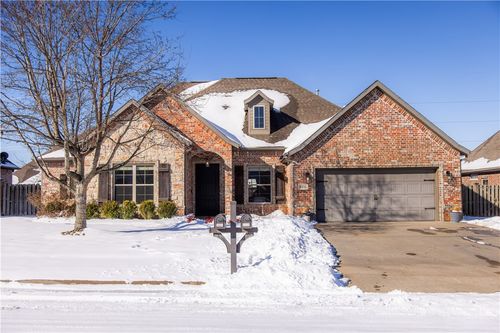 6410 S 35th St, Rogers, AR, 72758-4508 | Card Image
