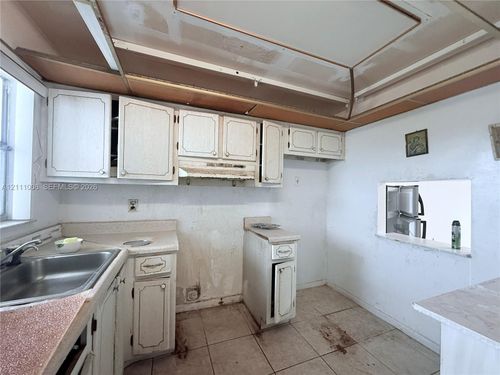 312-8600 Sunrise Lakes Blvd, Sunrise, FL, 33322 | Card Image