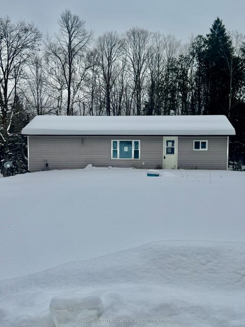 27 Hartsmere Rd, Mcarthurs Mills, ON, K0L2M0 | Card Image