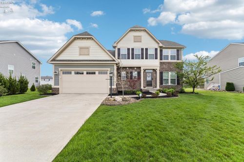 9157 Winfield Ln, North Ridgeville, OH, 44039-9831 | Card Image