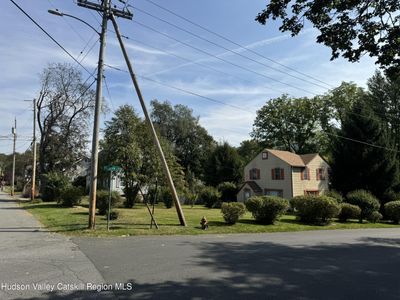 16 Burlison Avenue, House other with 3 bedrooms, 1 bathrooms and null parking in Ellenville NY | Image 3