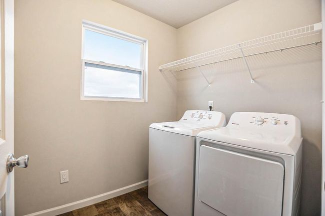 SVW057-i1830-Laundry | Image 11