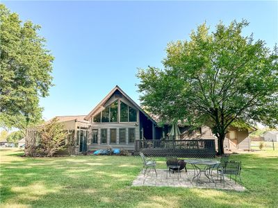 9 Lakeview Drive, House other with 3 bedrooms, 2 bathrooms and null parking in Marshall IL | Image 3