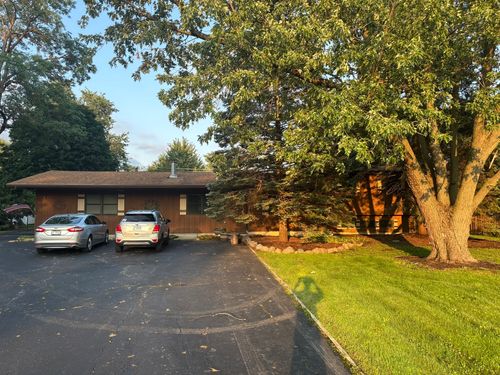 17131 Ozark Ave, Tinley Park, IL, 60477-2651 | Card Image