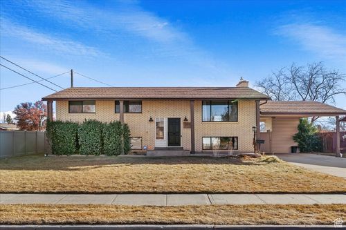 2323 W 4900 S, Roy, UT, 84067-2247 | Card Image