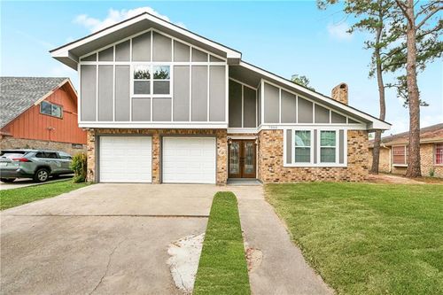 7300 Briarheath Dr, New Orleans, LA, 70128-2412 | Card Image