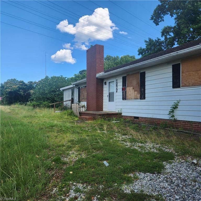 Country Club Rd, Winston Salem, NC 27104