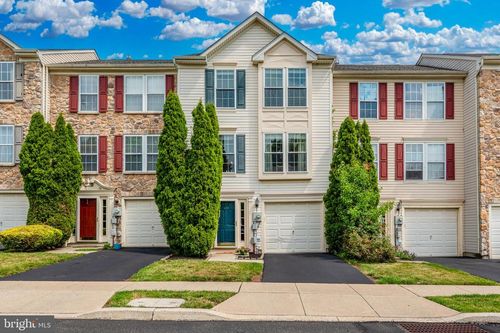 406 Terrace Dr, QUAKERTOWN, PA, 18951-5047 | Card Image