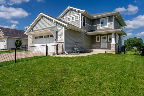 6131 Lillie Avenue, Davenport, IA, 52806 | Card Image