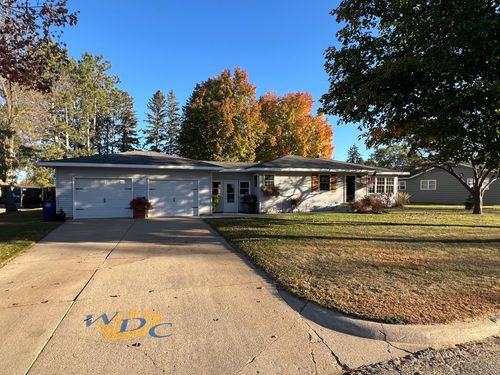 216 Nixon Ave Sw, Wadena, MN, 56482-2129 | Card Image