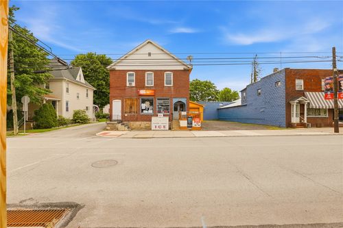 398 W Patriot St, Somerset, PA, 15501-1527 | Card Image