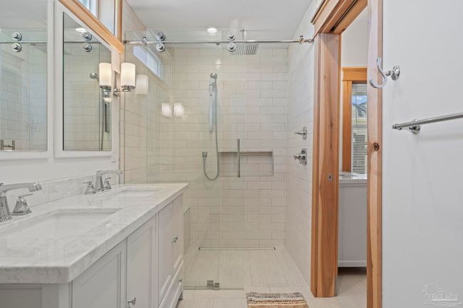 En suite for bedroom 3 | Image 40