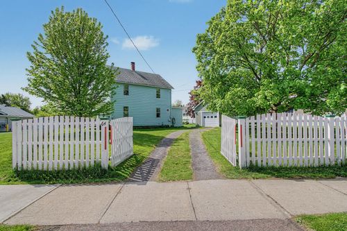 64 Pine St, Winooski, VT, 05404-1741 | Card Image