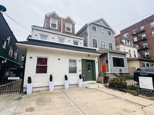 73 Brinkerhoff St, Jersey City, NJ, 07304-2515 | Card Image