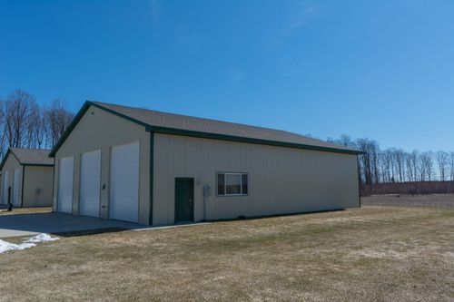 12777 S Benzonia Trl, Empire, MI, 49630-8405 | Card Image