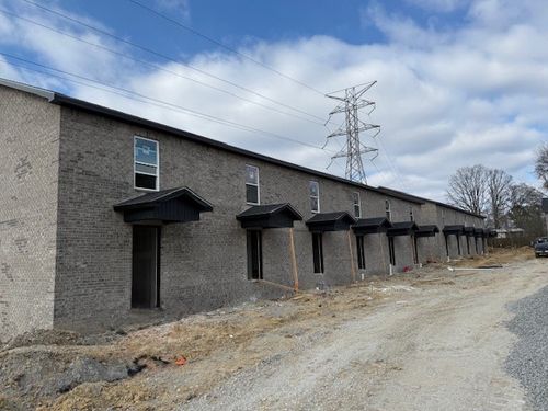 740 Kings Ln, Tullahoma, TN, 37388-5326 | Card Image