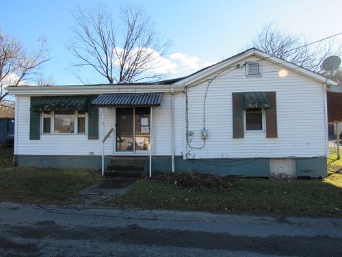 112 Freedom St, Brave, PA, 15316-1004 | Card Image