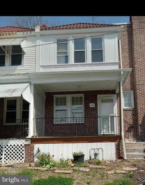 2419 Upland St, CHESTER, PA, 19013-4806 | Card Image