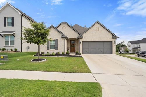 1025 Gannon Valley Trl, Weatherford, TX, 76087-9687 | Card Image