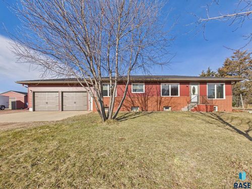 405 N Western Ave Avenue, Hartford, SD, 57033 | Card Image