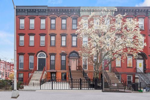 3-800 Ocean Ave, Jersey City, NJ, 07304-4705 | Card Image