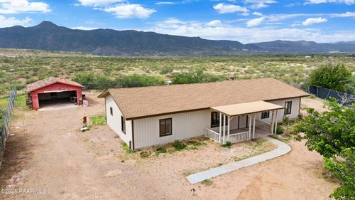3261 E Desert Dr, Camp Verde, AZ, 86322-6218 | Card Image