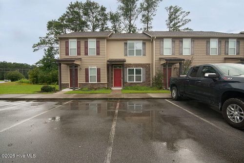 403 Sullivan Loop Rd, Midway Park, NC, 28544-0007 | Card Image