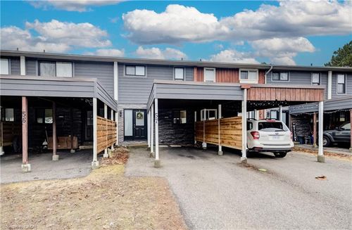57-135 Chalmers St S, Cambridge, ON, N1R6M2 | Card Image