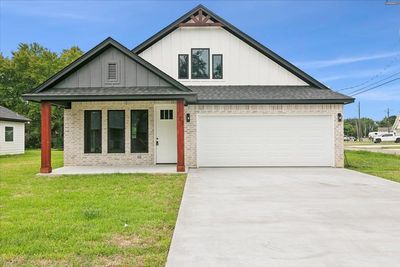 122 Pecan St, House other with 3 bedrooms, 2 bathrooms and null parking in Port Neches TX | Image 1