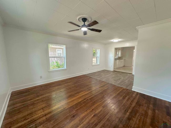 1409 W 3 Rd St, House other with 2 bedrooms, 1 bathrooms and null parking in Tyler TX | Image 4