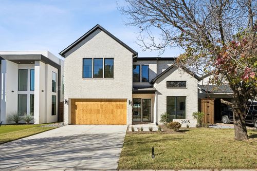 2015 Euclid Ave, Dallas, TX, 75206-7111 | Card Image
