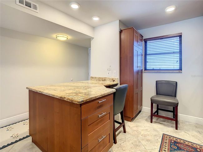 APT-516 - 18304 Gulf Blvd, Condo with 2 bedrooms, 2 bathrooms and null parking in REDINGTON SHORES FL | Image 23