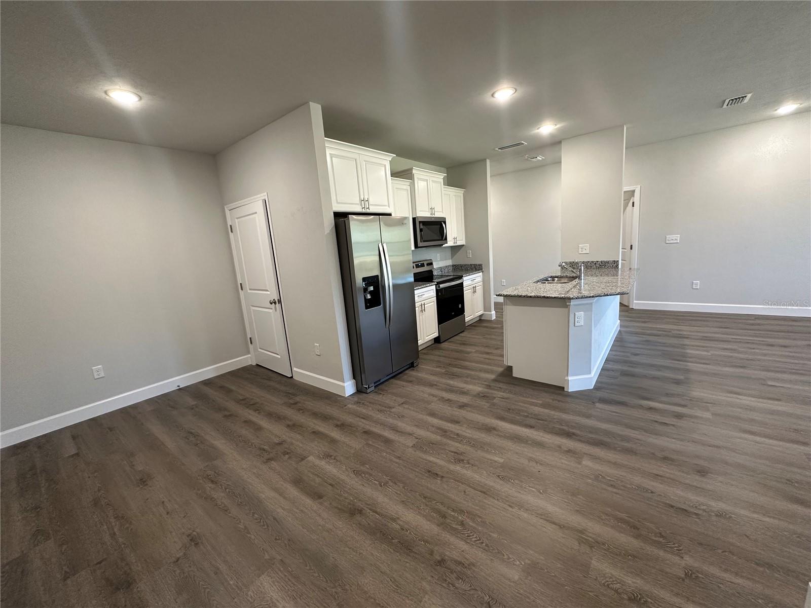 204 24850 Sw 17th Place Sw, For Rent in Newberry Zoocasa