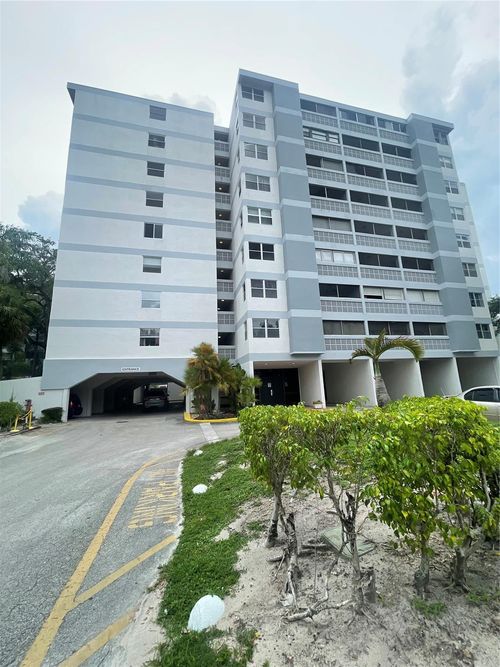 610-3301 Spanish Moss Ter, Lauderhill, FL, 33319-5004 | Card Image
