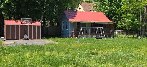 22 Smith St, Monticello, NY, 12701-1333 | Card Image