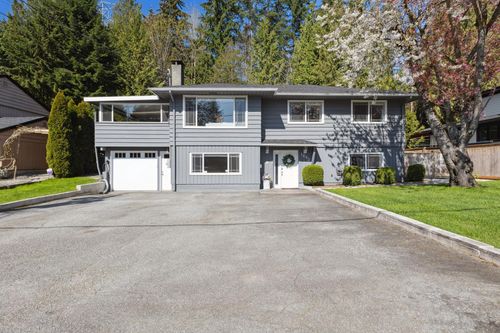 1643 Arborlynn Dr, North Vancouver, BC, V7J2V7 | Card Image