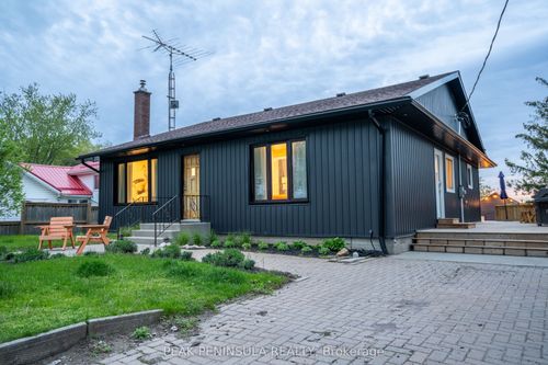 {{alt}} | Card Image