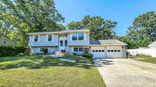 233 Gunpowder Rd, Egg Harbor Township, NJ, 08234-6948 | Card Image