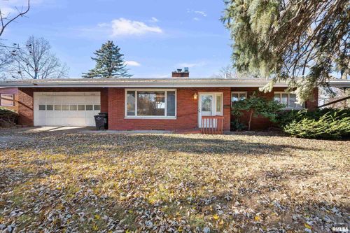 2500 15th Street Ct, Rock Island, IL, 61201-5329 | Card Image